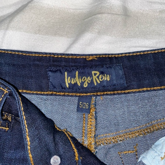 Jean Shorts - Picture 2 of 3